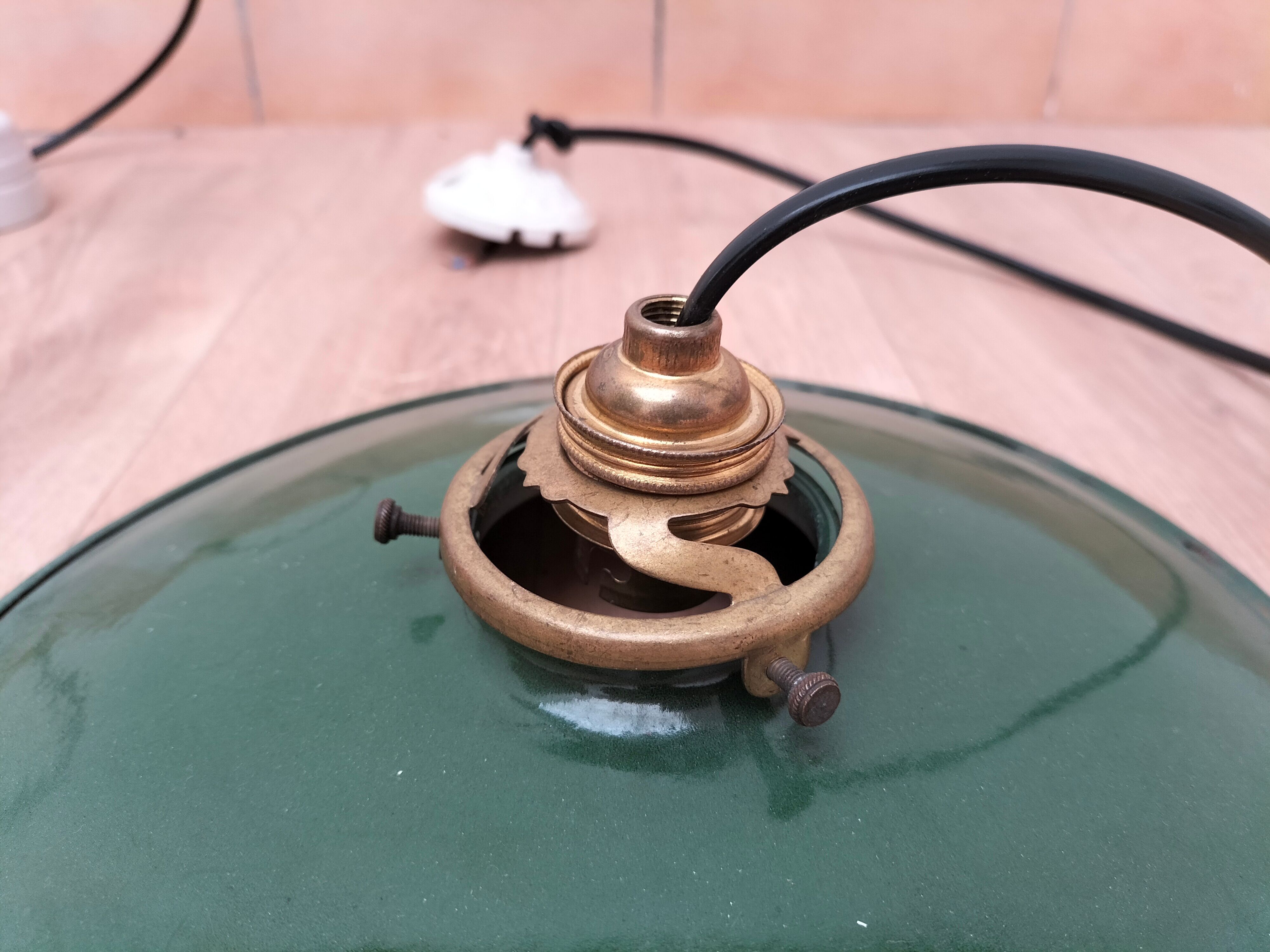 Series of 3 industrial suspensions