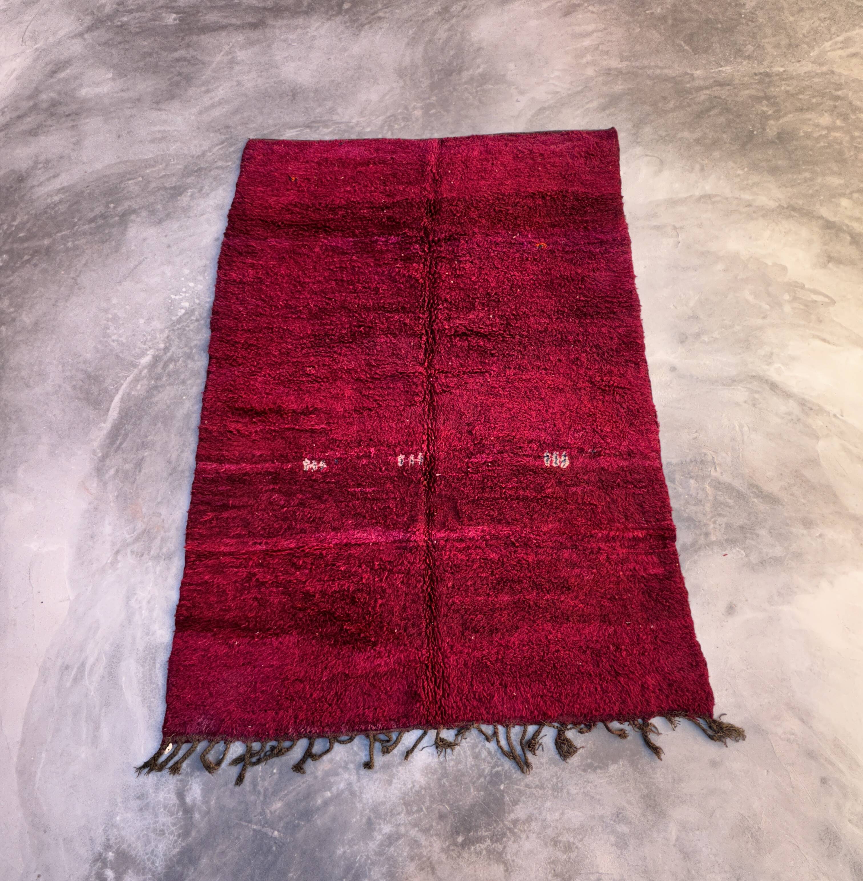 Moroccan rug Beni M'Guild purple - 258 x 174 cm
