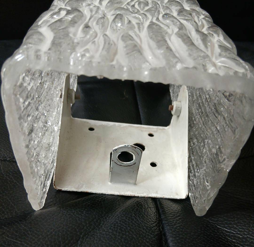 small wall lamp in Murano ice glass