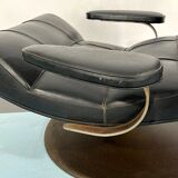 Vintage Italian black swivel armchair from 60s