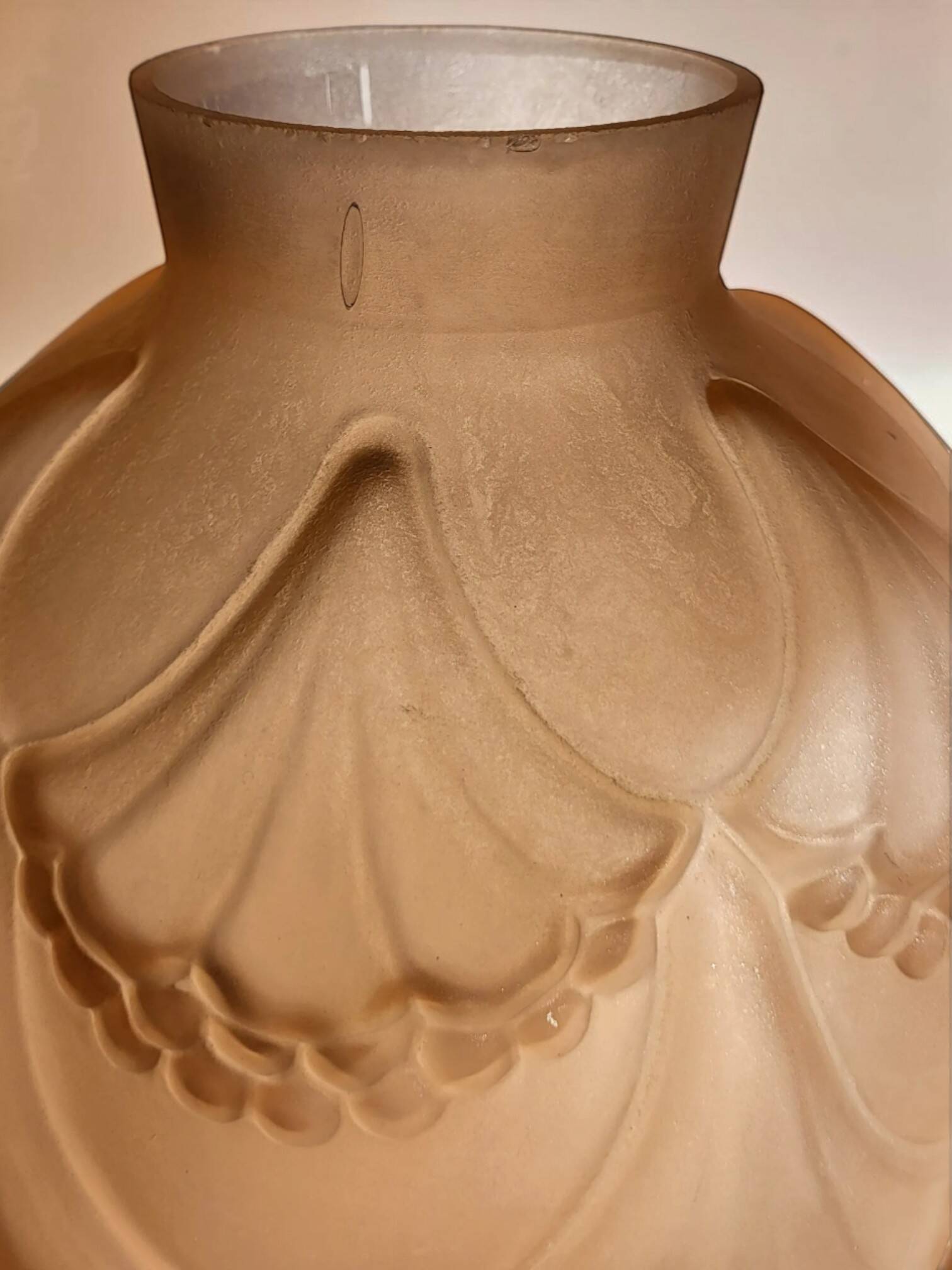 Vase Art Déco en verre 1930