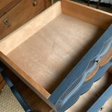 Pair of style nightstands