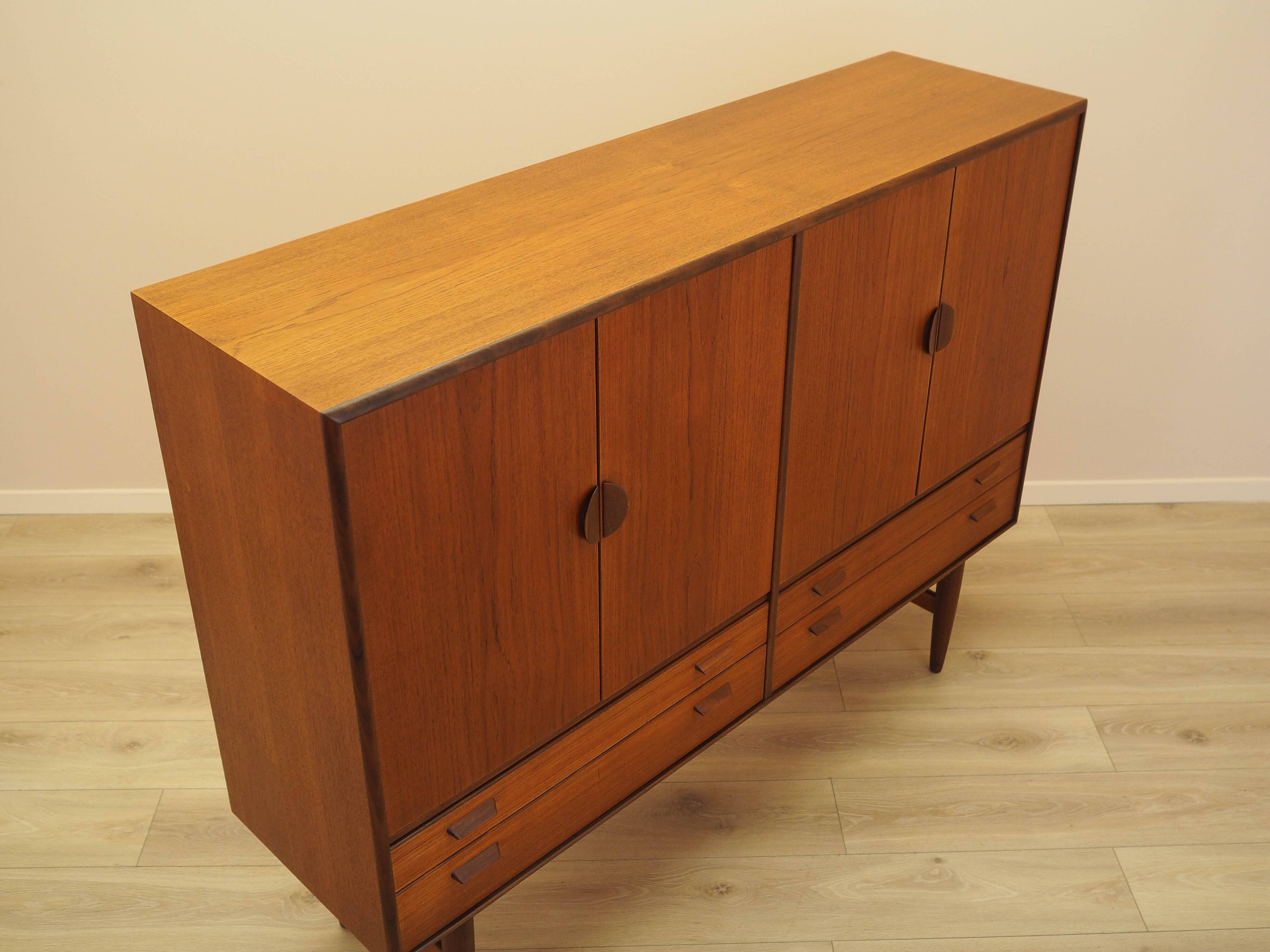 Buffet danois en teck, années 1960