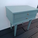 Vintage bedside table revamped