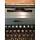 Machine à écrire Olivetti Lettera 32