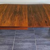 Scandinavian extendable round table in rosewood, 1970s