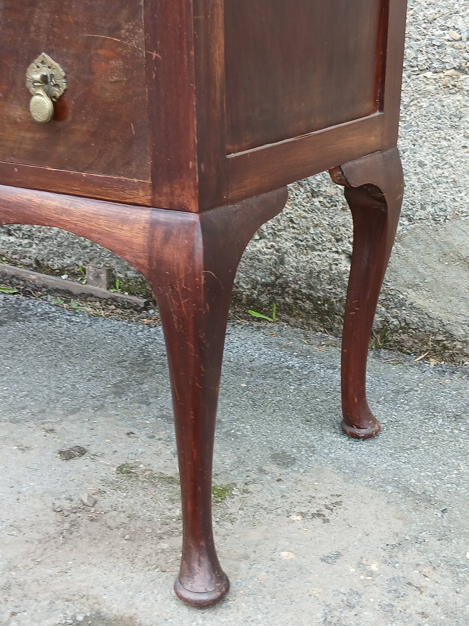 Bureau de type Chippendale en placage d'acajou