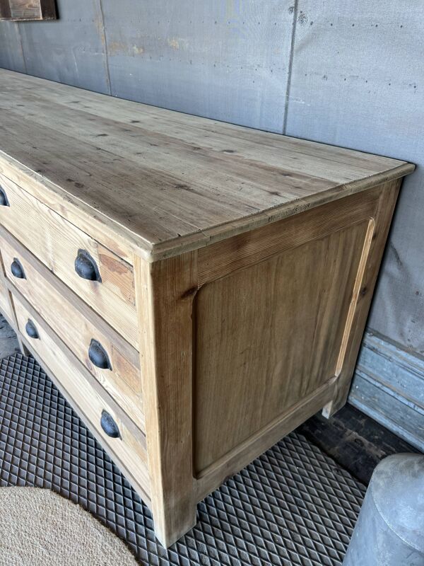 Ancien meuble de drapier en bois brut