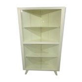 Corner window