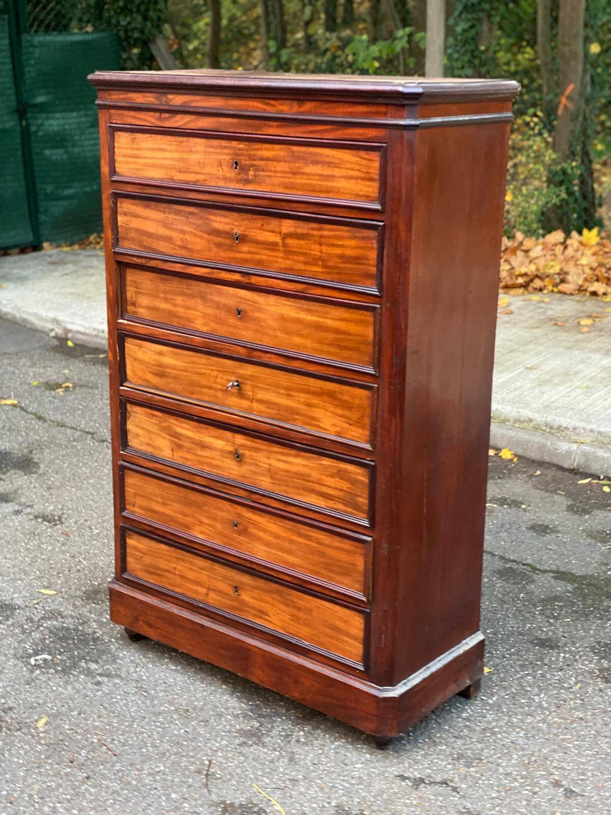 Semainier en bois massif d'époque 19ème