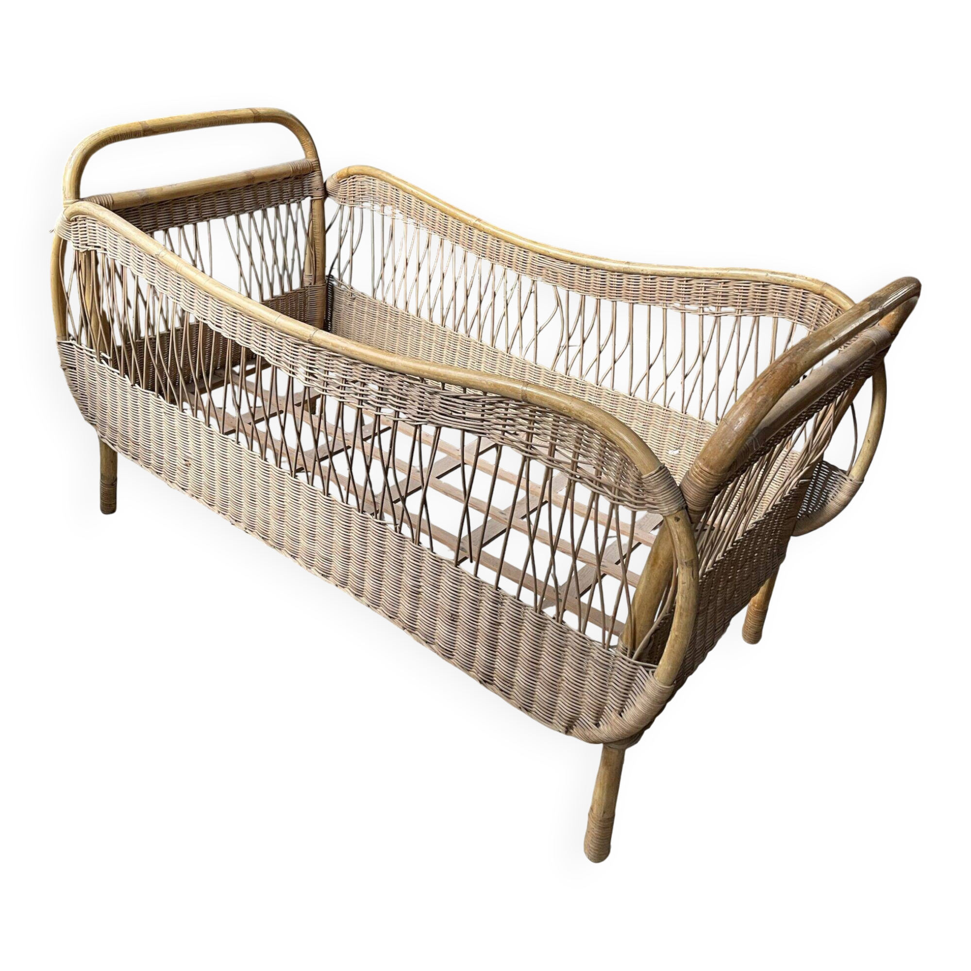 Rattan children's bed