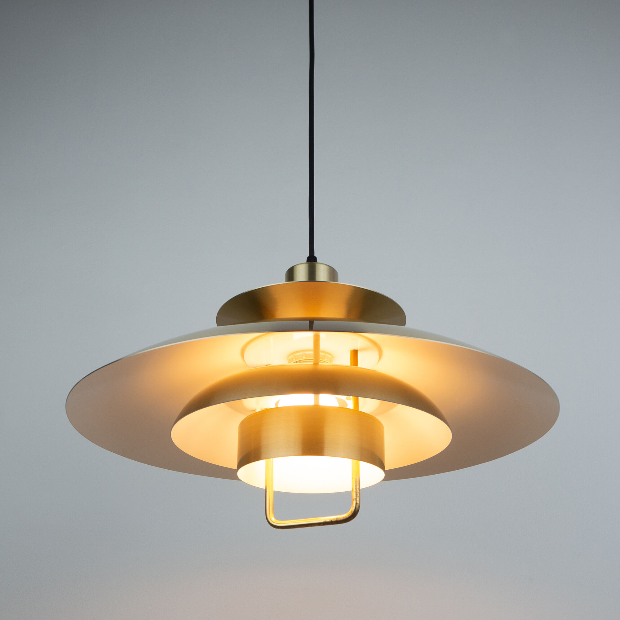 Suspension danoise Lyskaer, Danemark, années 1970
