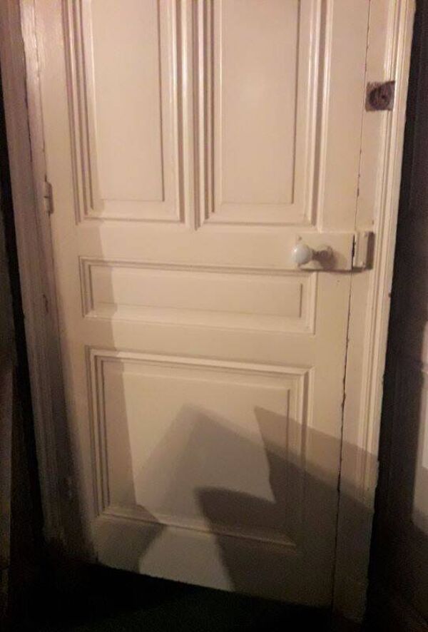 Porte Haussmannienne ancienne, imposte vitrée, cadre 83x220,5
