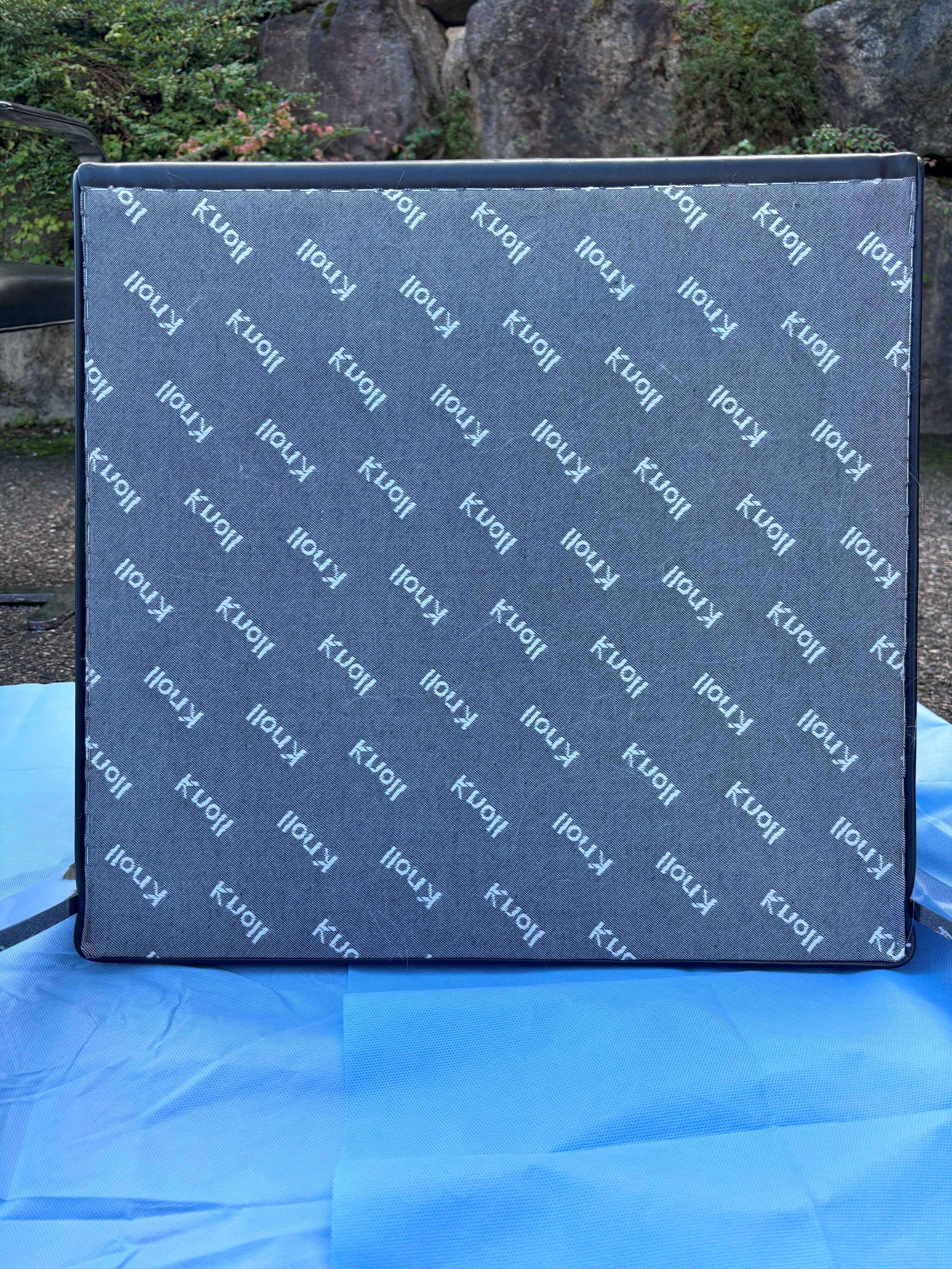 Suite of 4 BRNO armchairs, Mies Van Der Rohe, Knoll