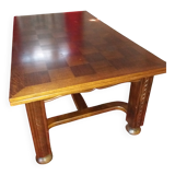 Dining room table