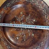 Wooden thuya catchall enhanced with metal wire and mother-of-pearl.