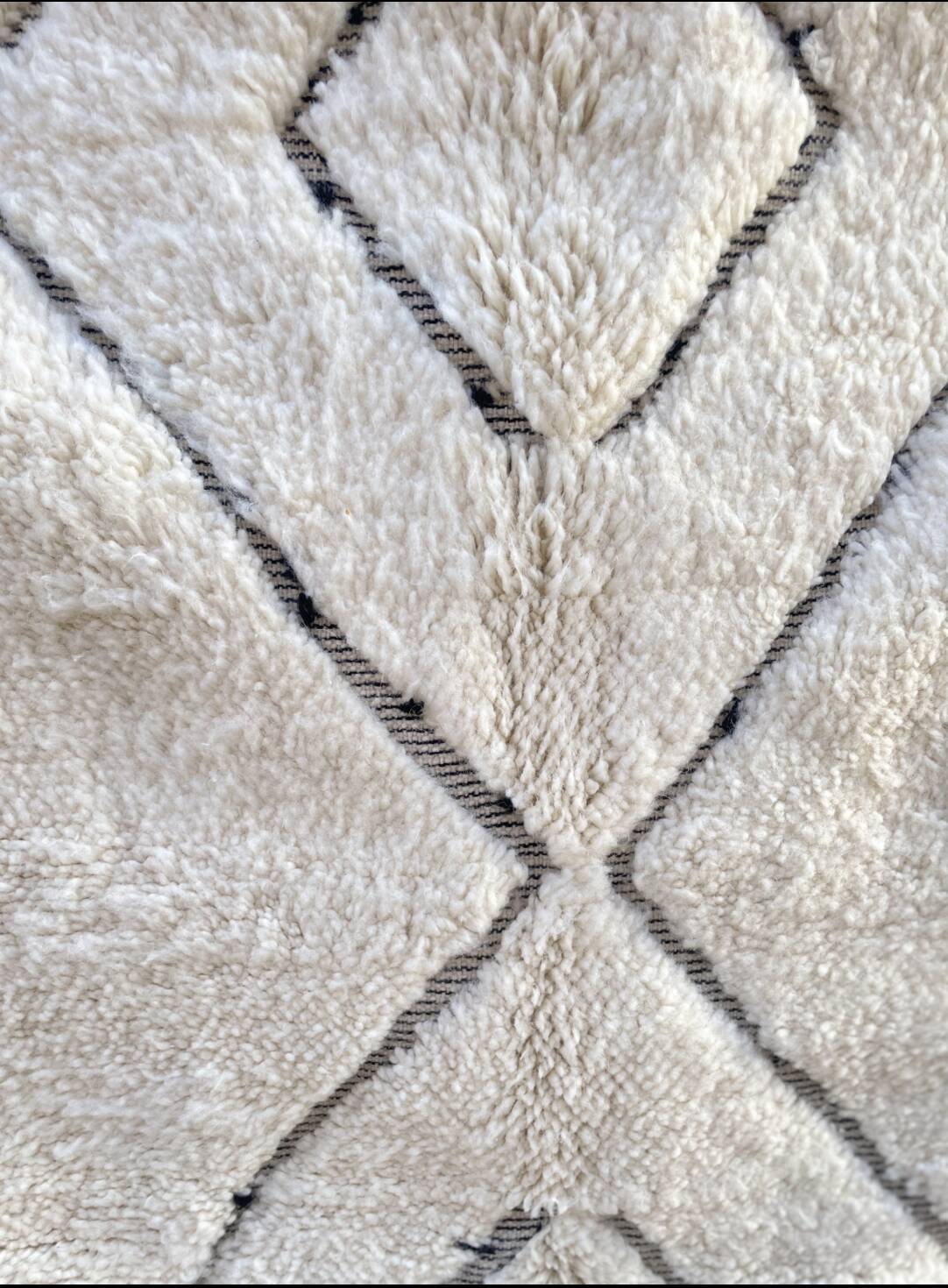 Beni Ouarain Berber rug 233/162 cm