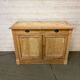 Buffet parisien en bois brut