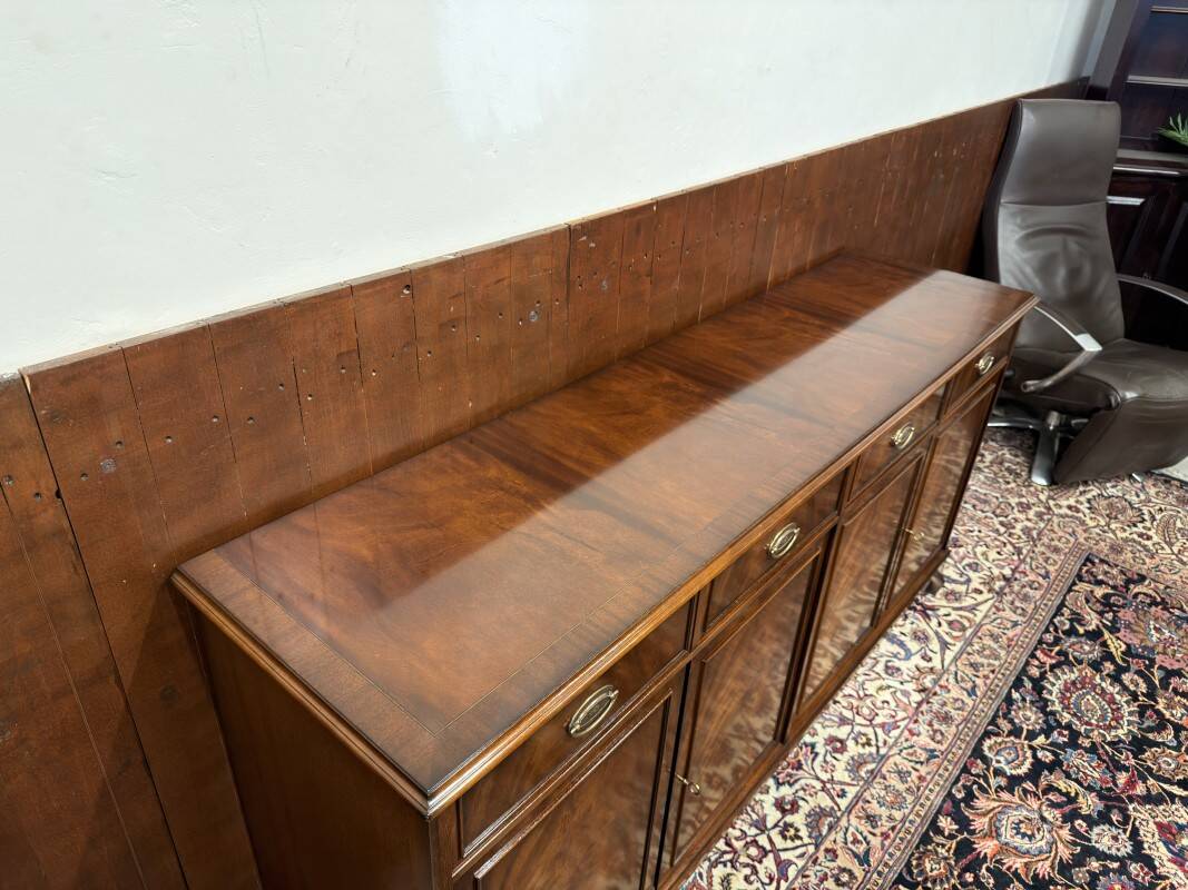 Classic English Heldense Exclusive Office Cabinet