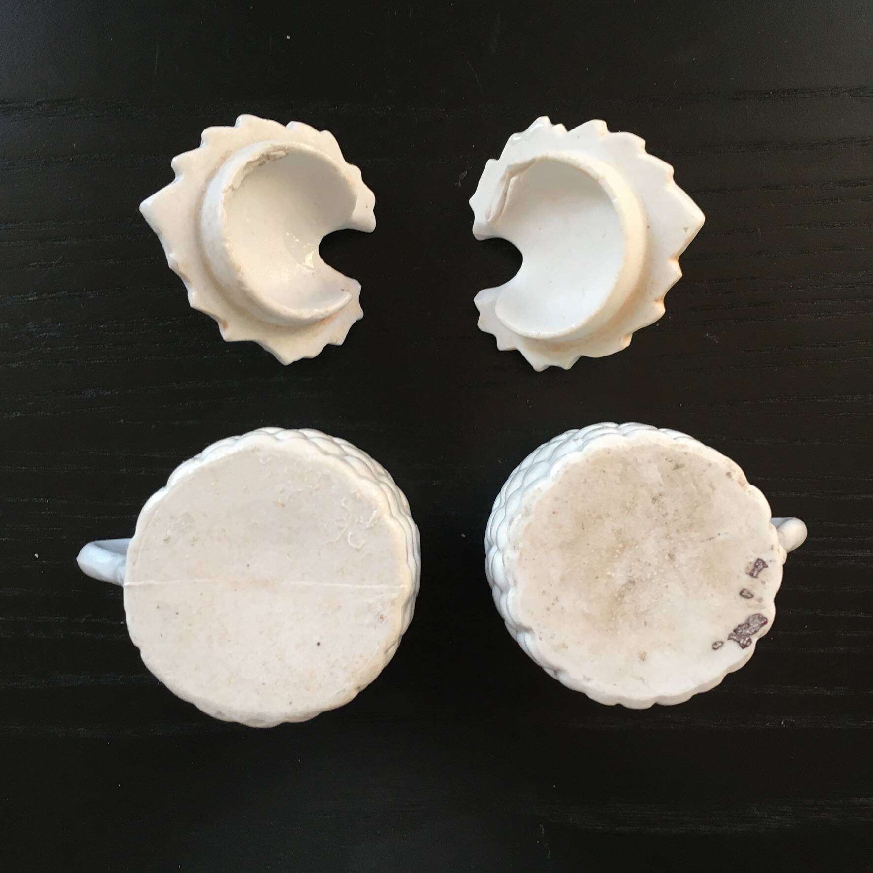 Pair of slipware pots