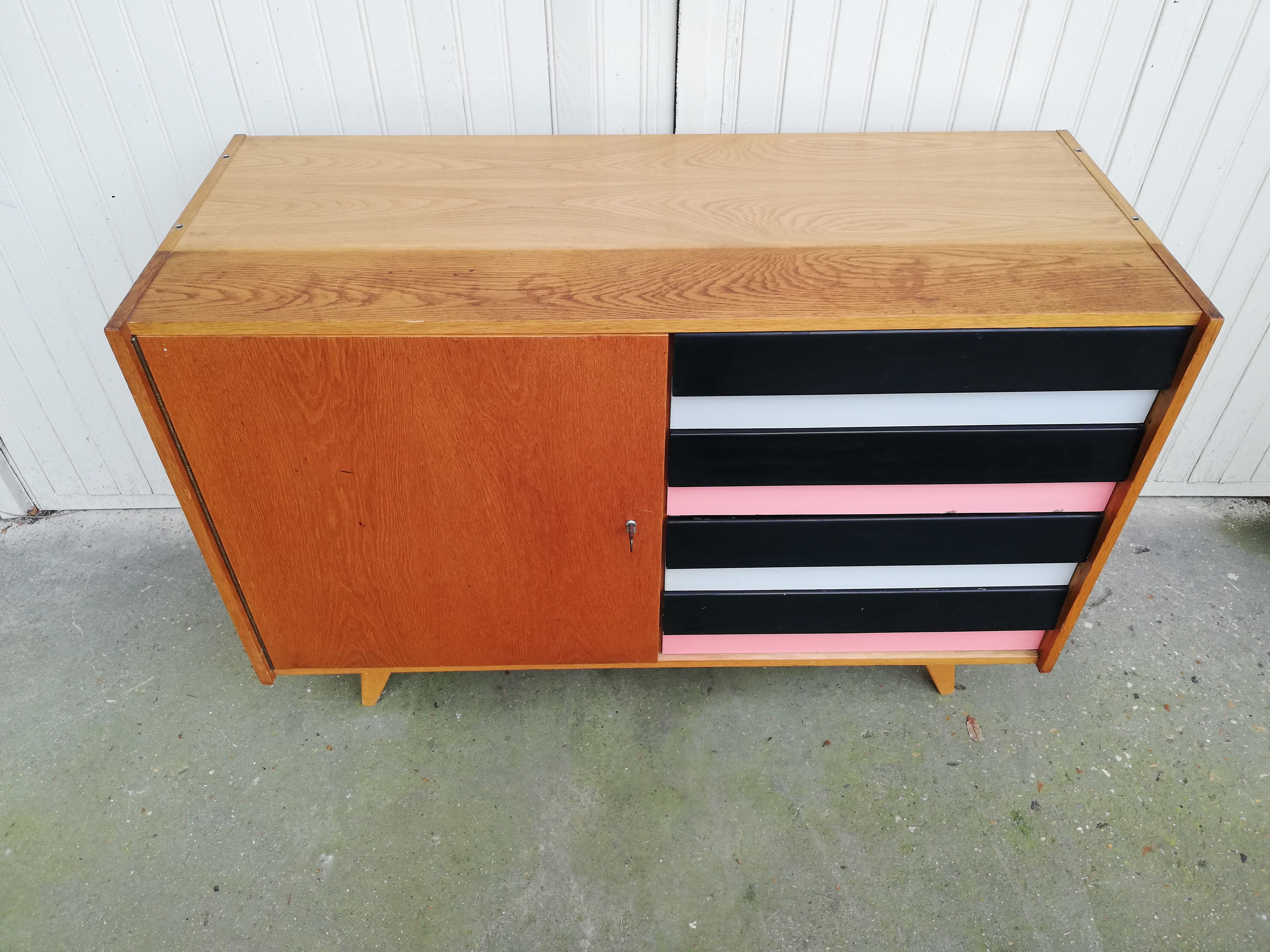 Commode, enfilade Tchèque vintage, Jiri Jiroutek U458, 1960 style scandinave