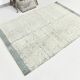 Tapis vintage neutre 4x7 nuances de gris et de blanc, 136x199 cm