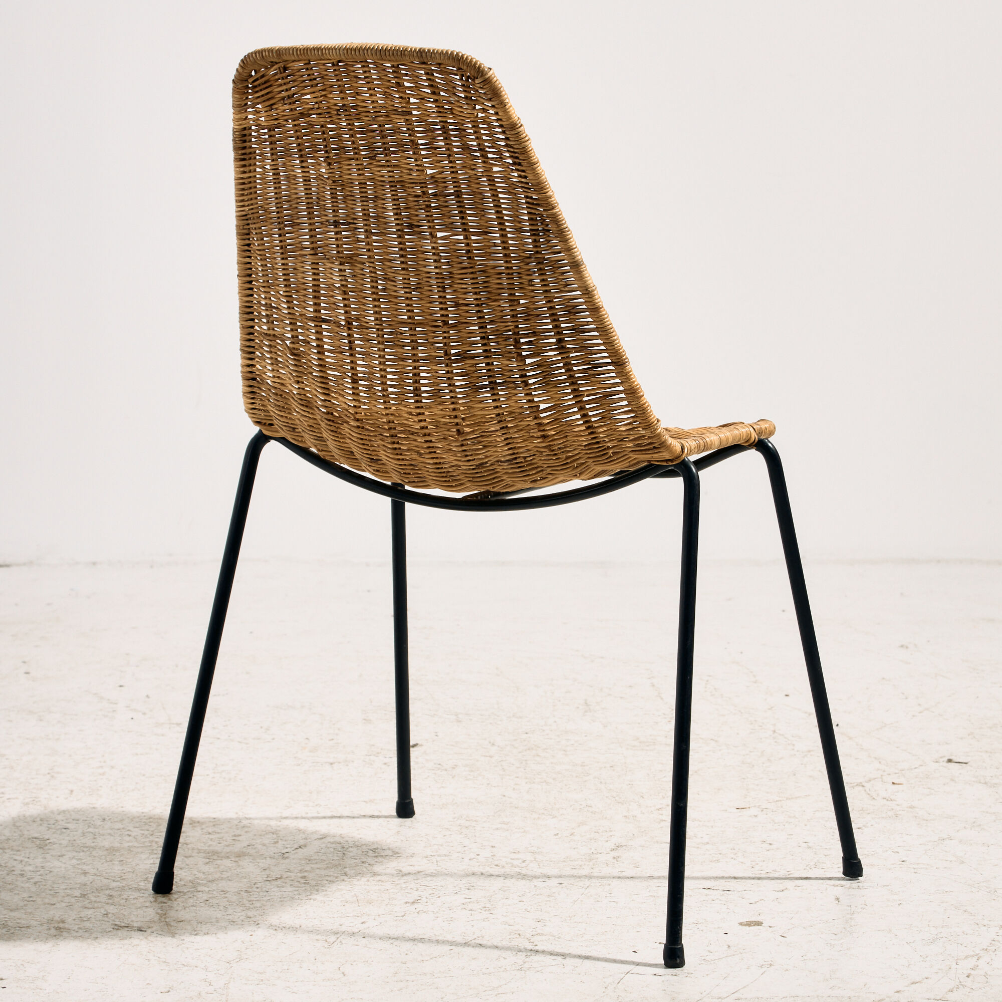 Chaise panier par Gian Franco Legler