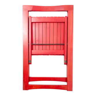 Red folding chair
