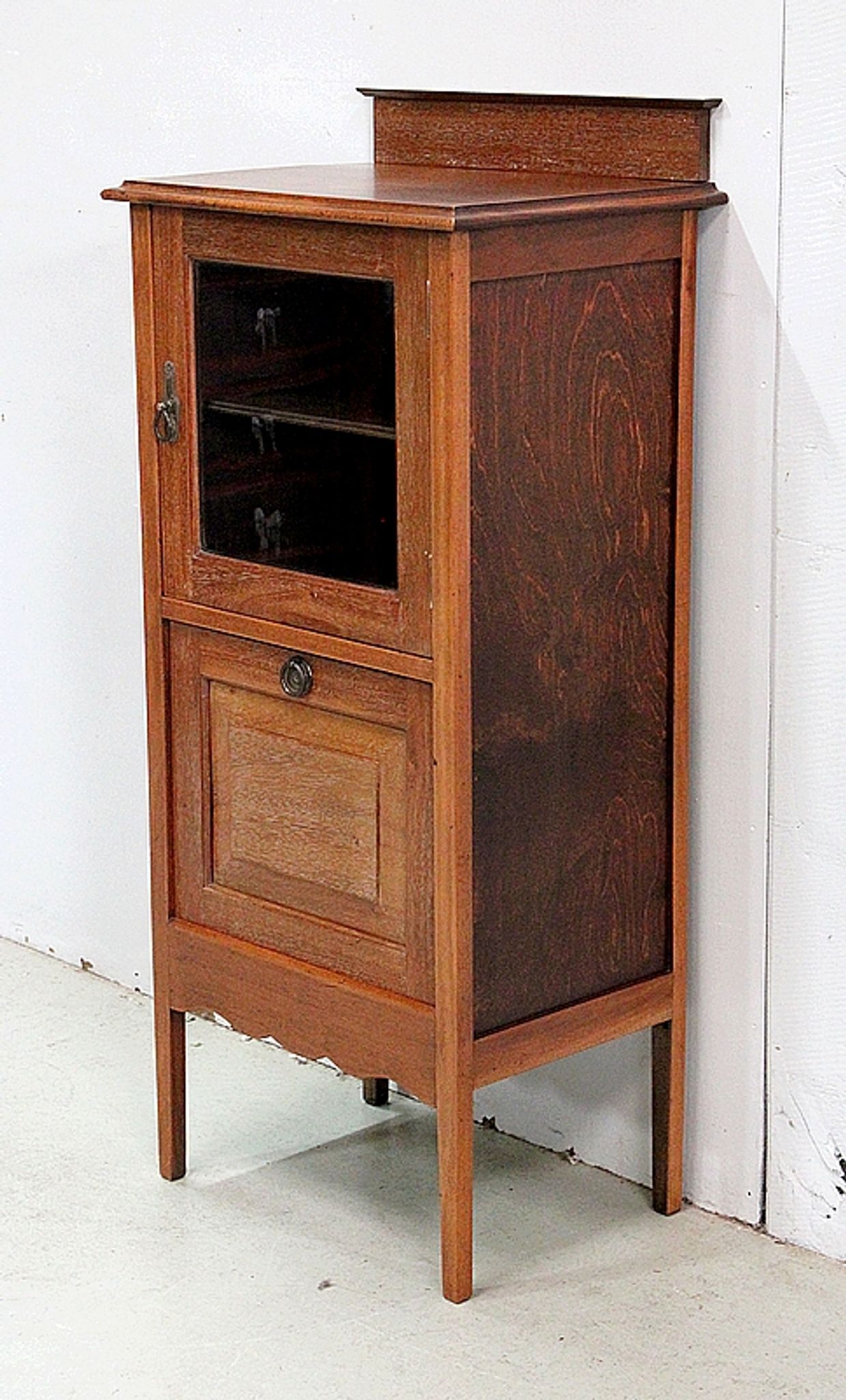 Meuble vitrine– 1920