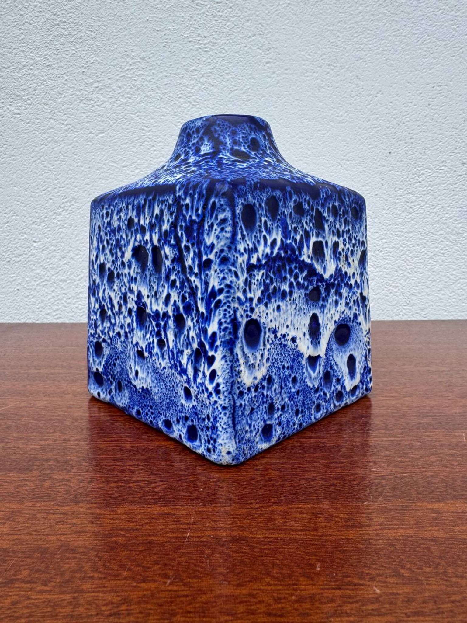 Vase carré ES Keramik, années 70