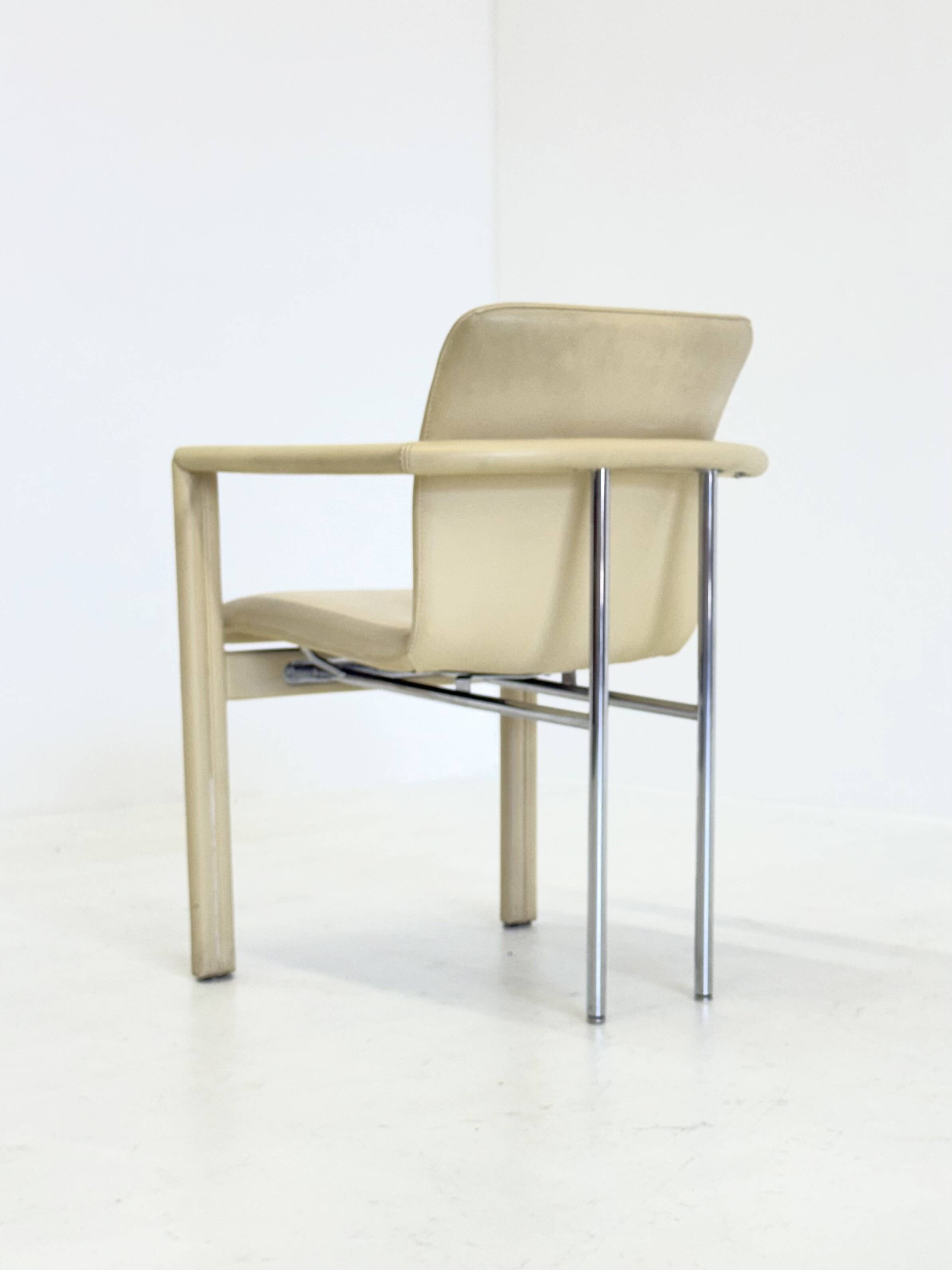 Set of 4 vintage Leolux Cachucha dining chairs