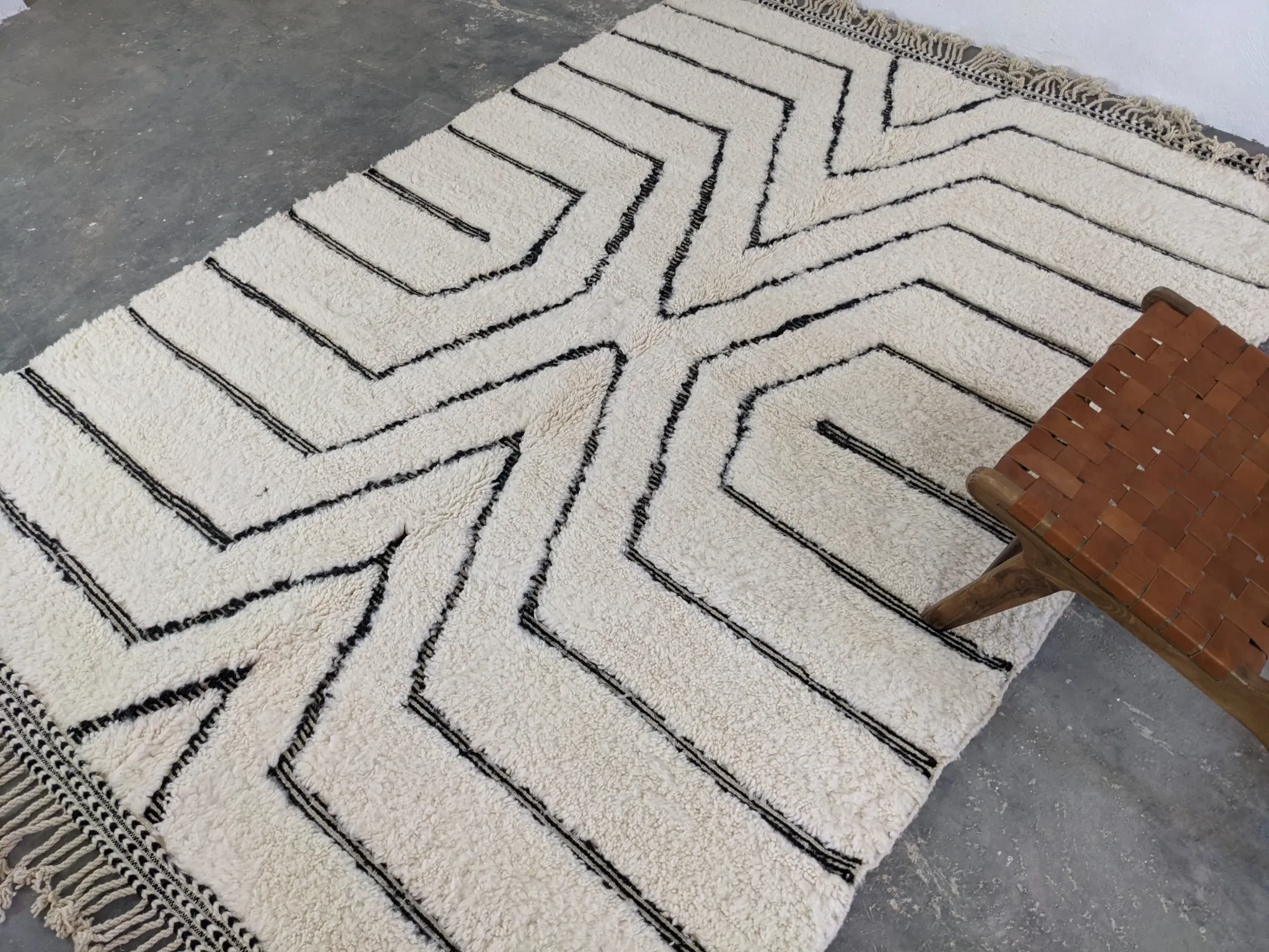 Grand tapis Beni Ouarain, 295 x 215 cm, G-384