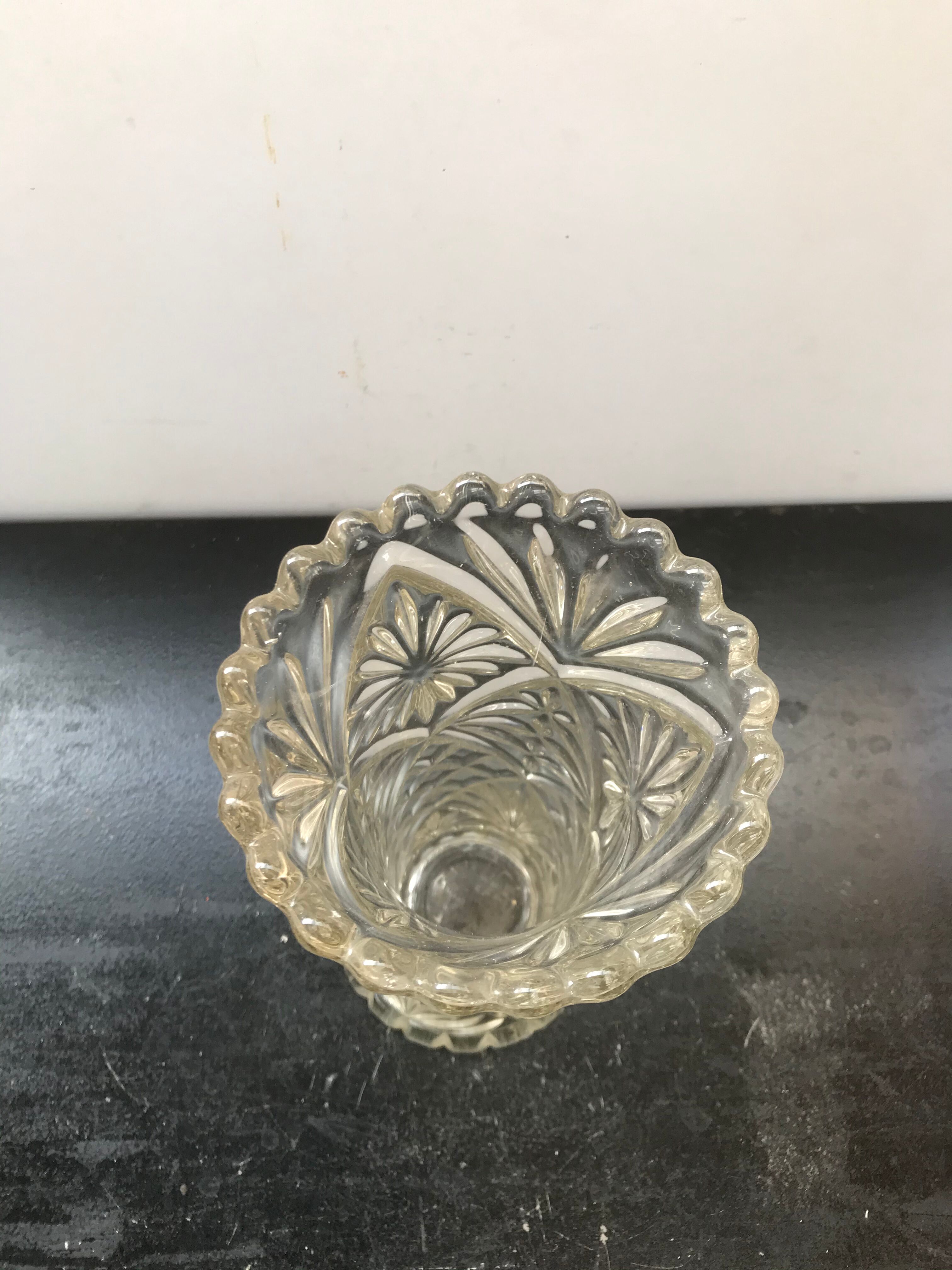 Old vase glass moulded decor vintage stars