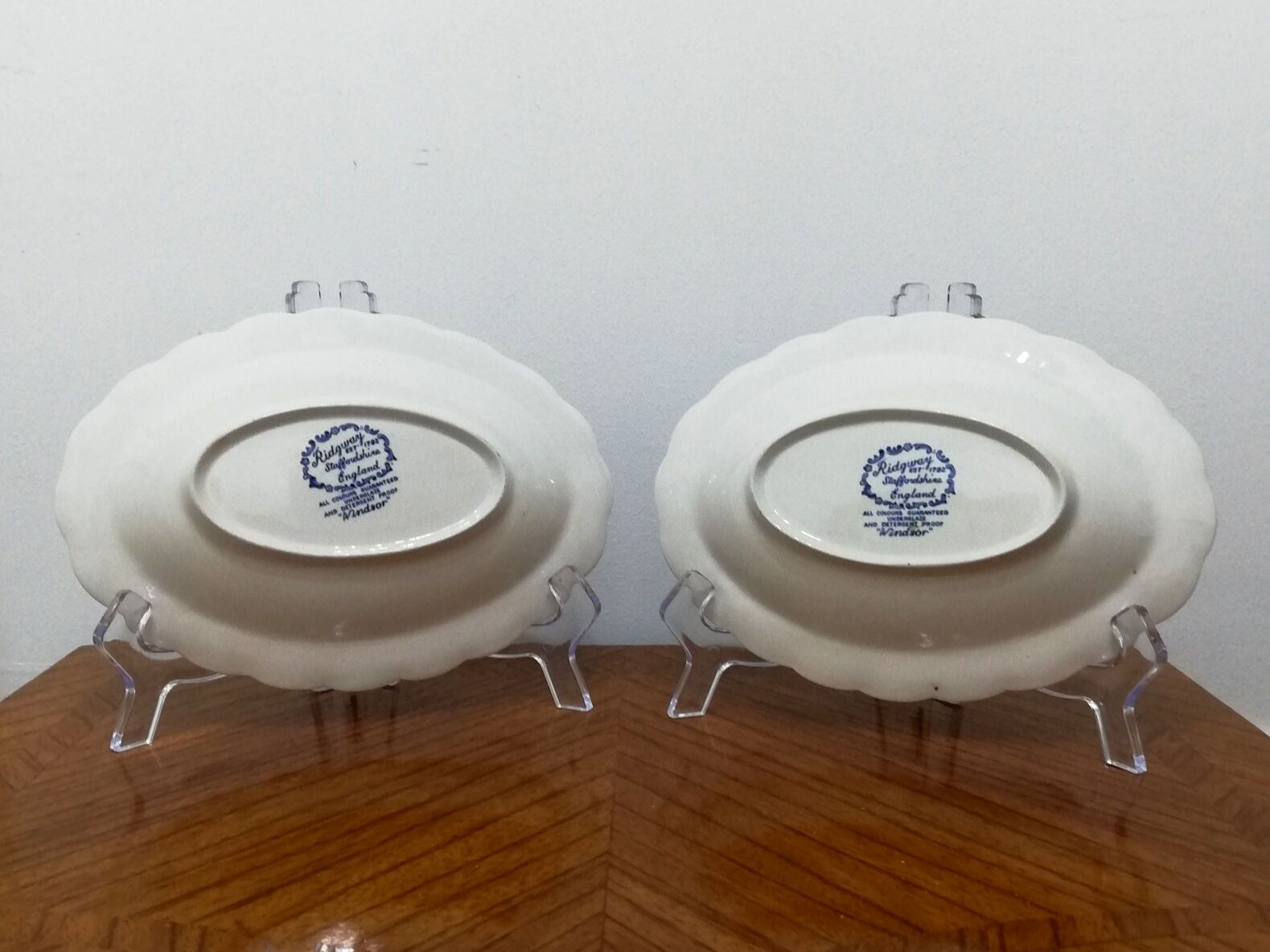 Pair of Raviers in English Earthenware Ridgway