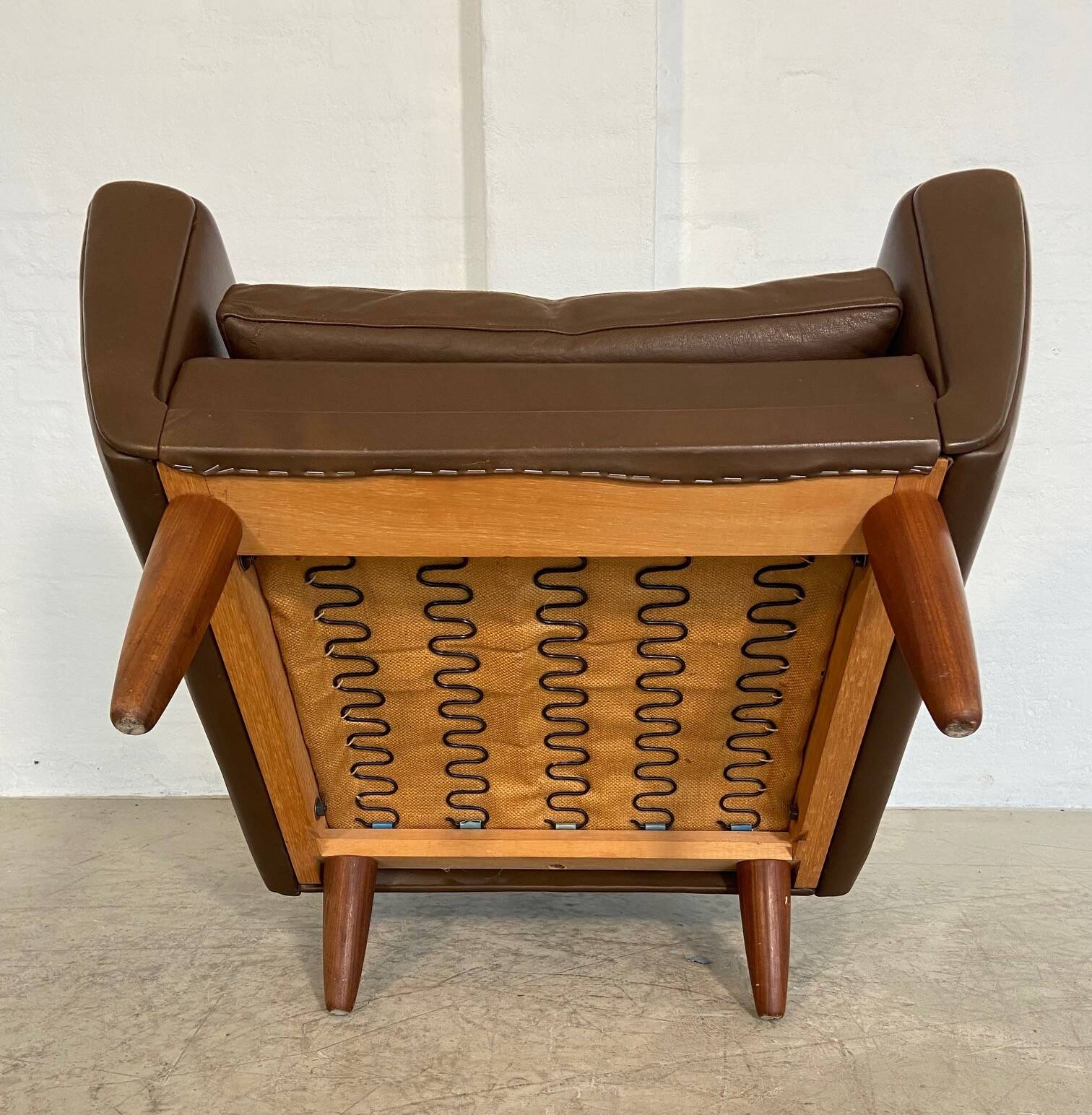 Vintage retro Danish mid-century G. Thams club chair in brown leather 60s