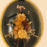 Cadre médaillon fleurs séchées vintage