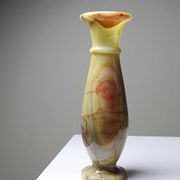 A pair of vintage baluster vases in green striped onyx from Italy, mid-century.