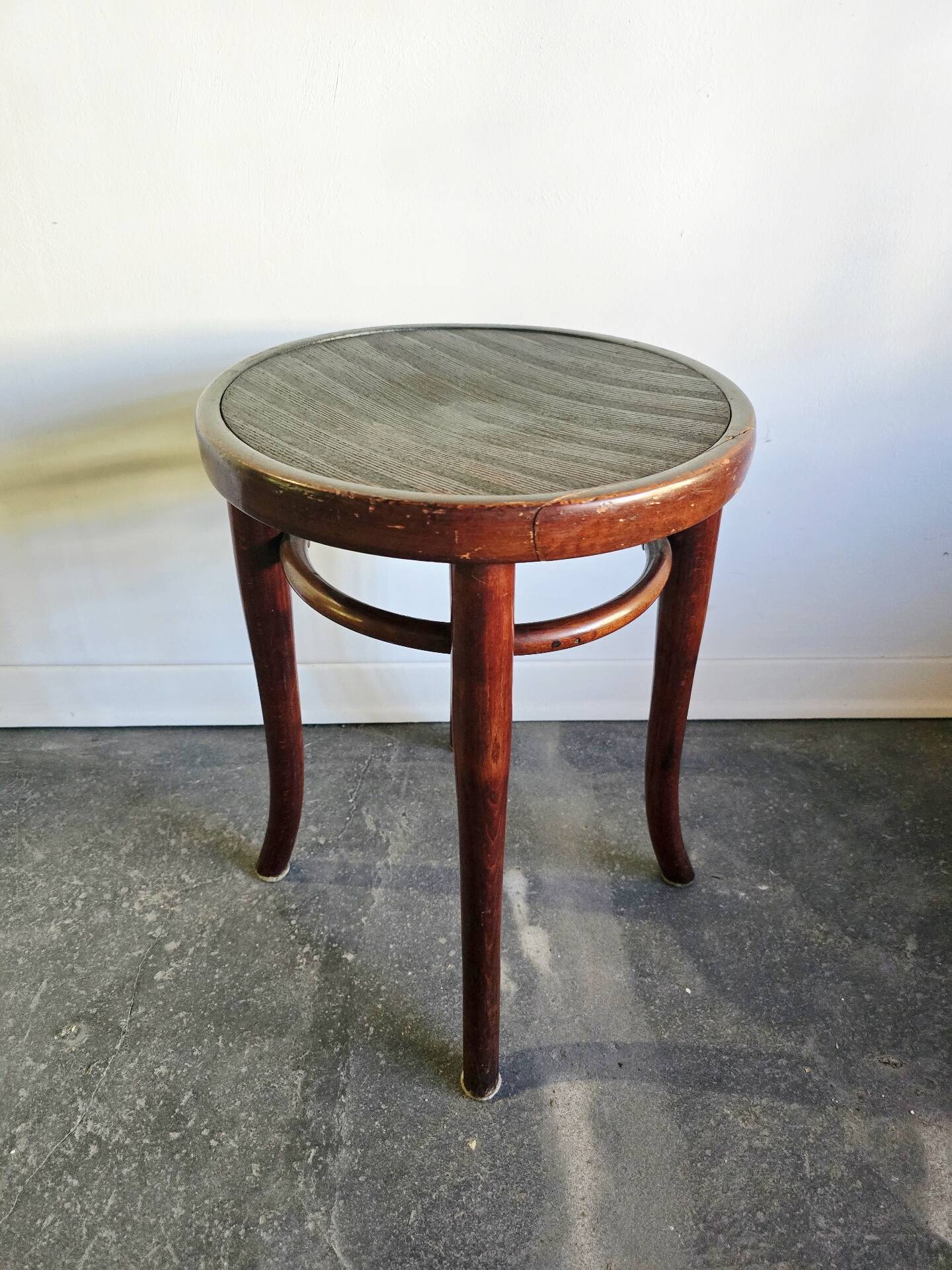 Antique Trieste Bentwood Stool 1920s Österreich Beech Wood Thonet St