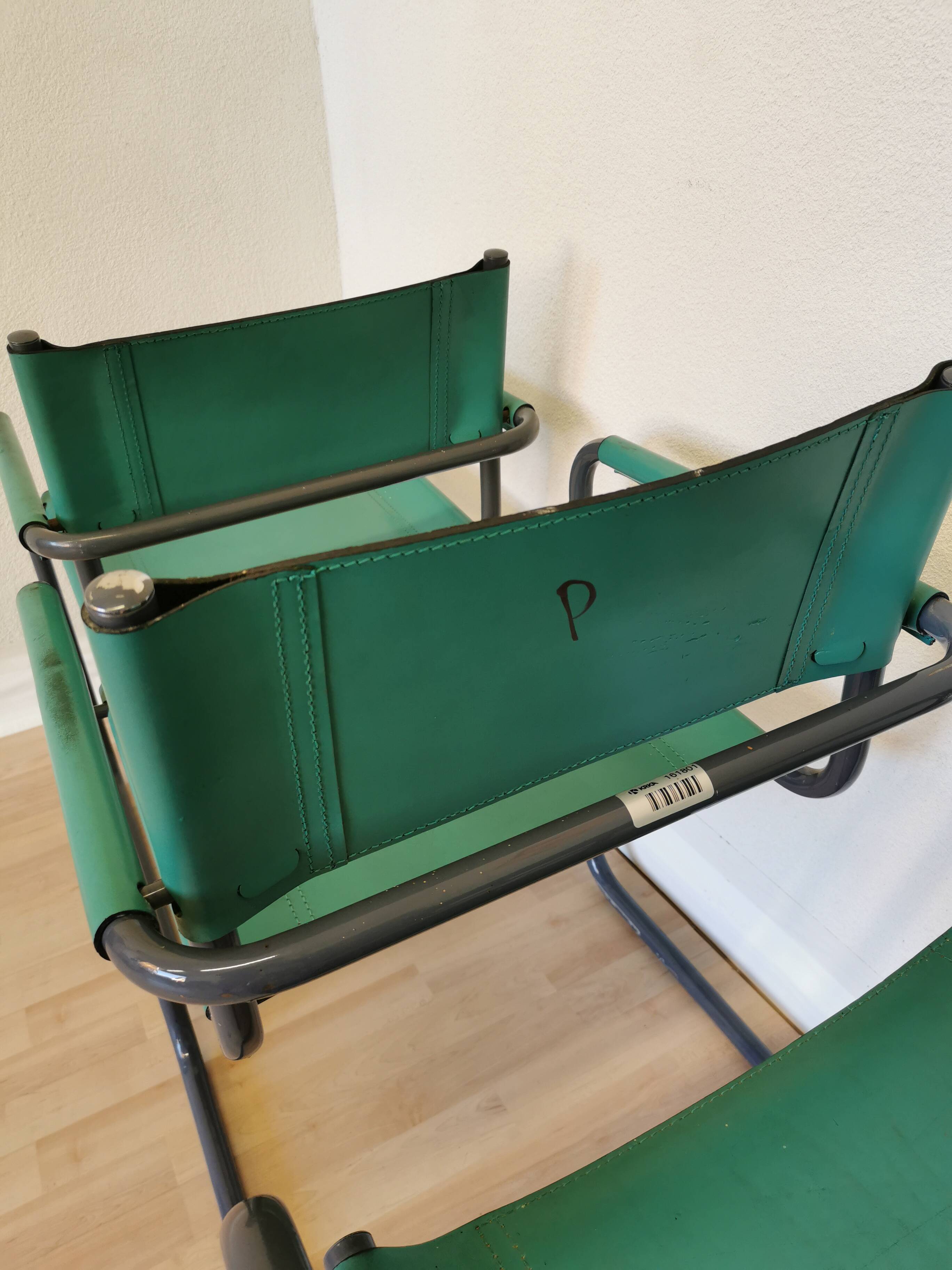 Fauteuils Vintage Mart Stam Style S34 : Cuir Turquoise, Tige Tubulaire Noire