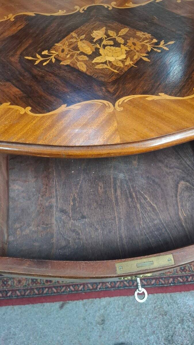 Louis XV style commode in marquetry
