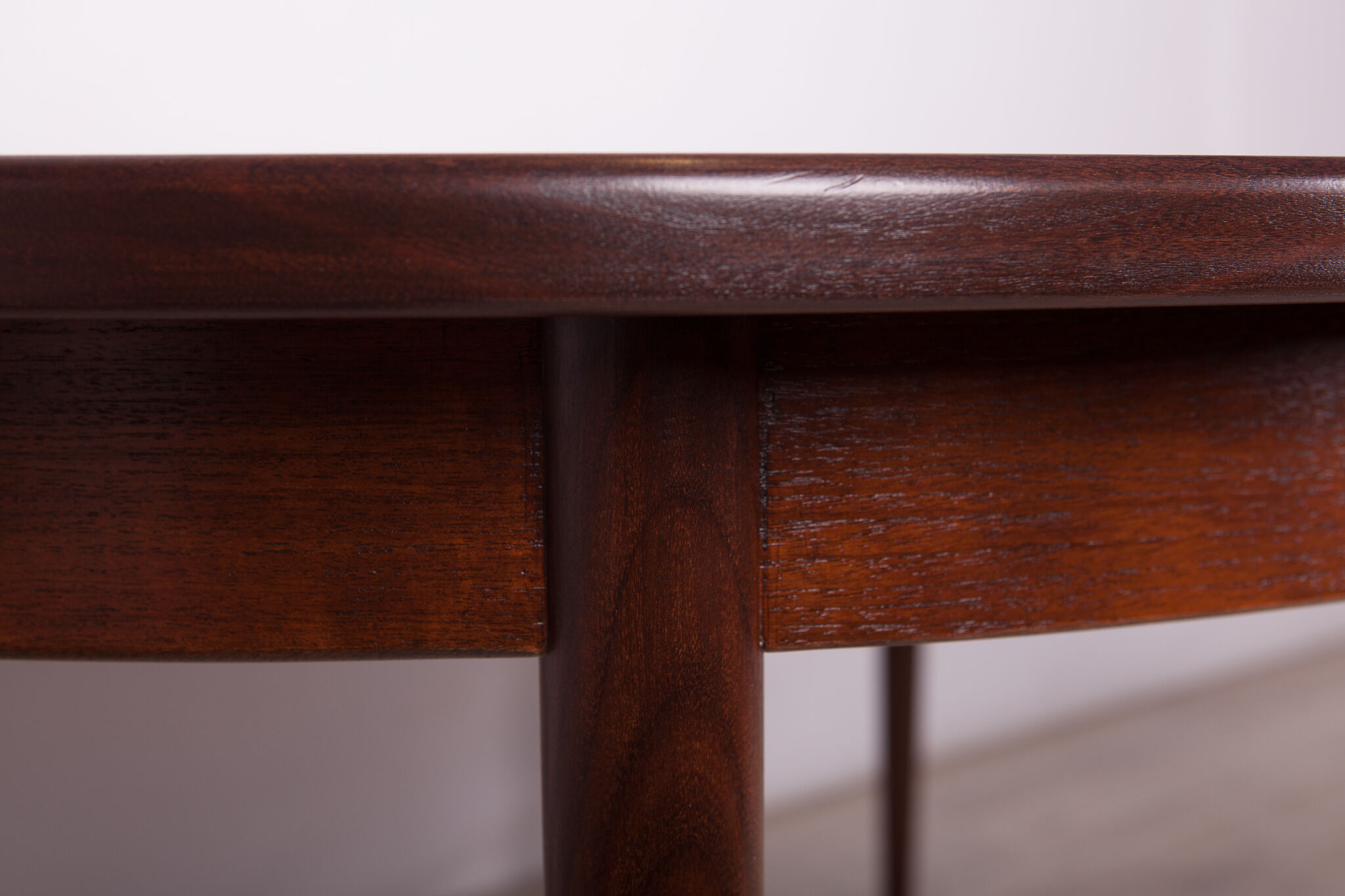 Mid century teak dining table from g-plan, 1960s