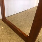 Scandinavian sled base desk