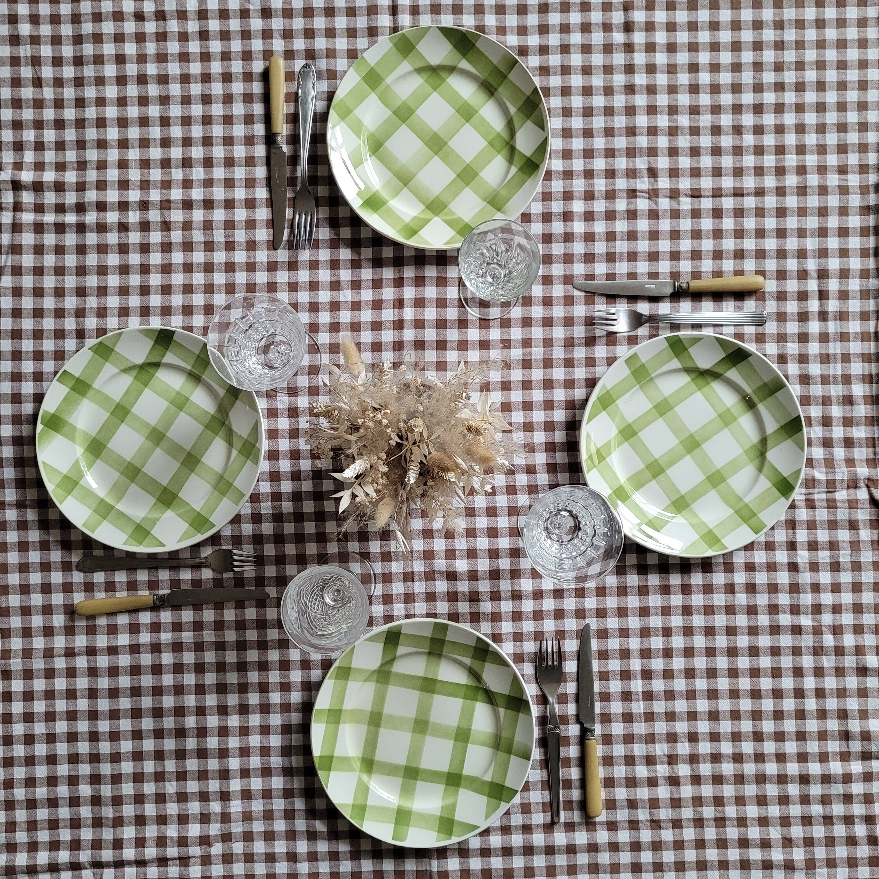 La Redoute x Selency set of 4 flat green plates