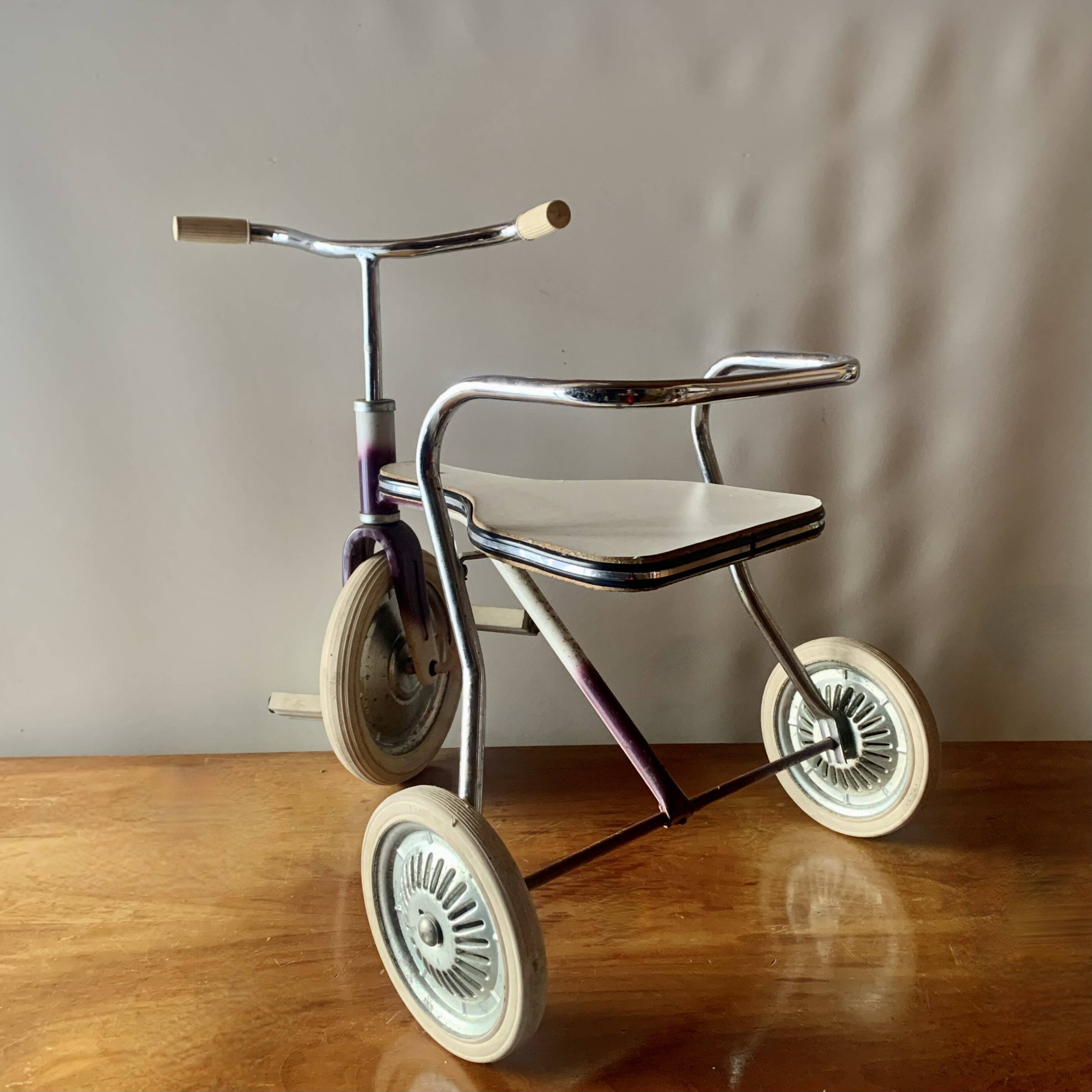 Vintage children's tricycle - painted and chromed metal - Buffalo Type Luxe