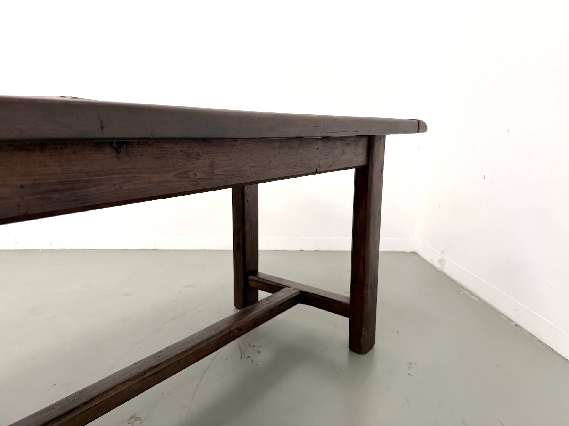 Farm table circa 1900 in solid oak and pine.