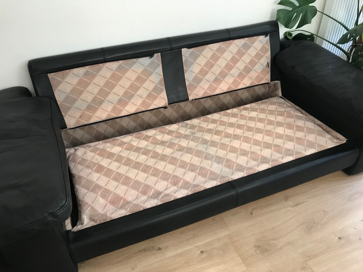 Steiner sofa bed in black leather