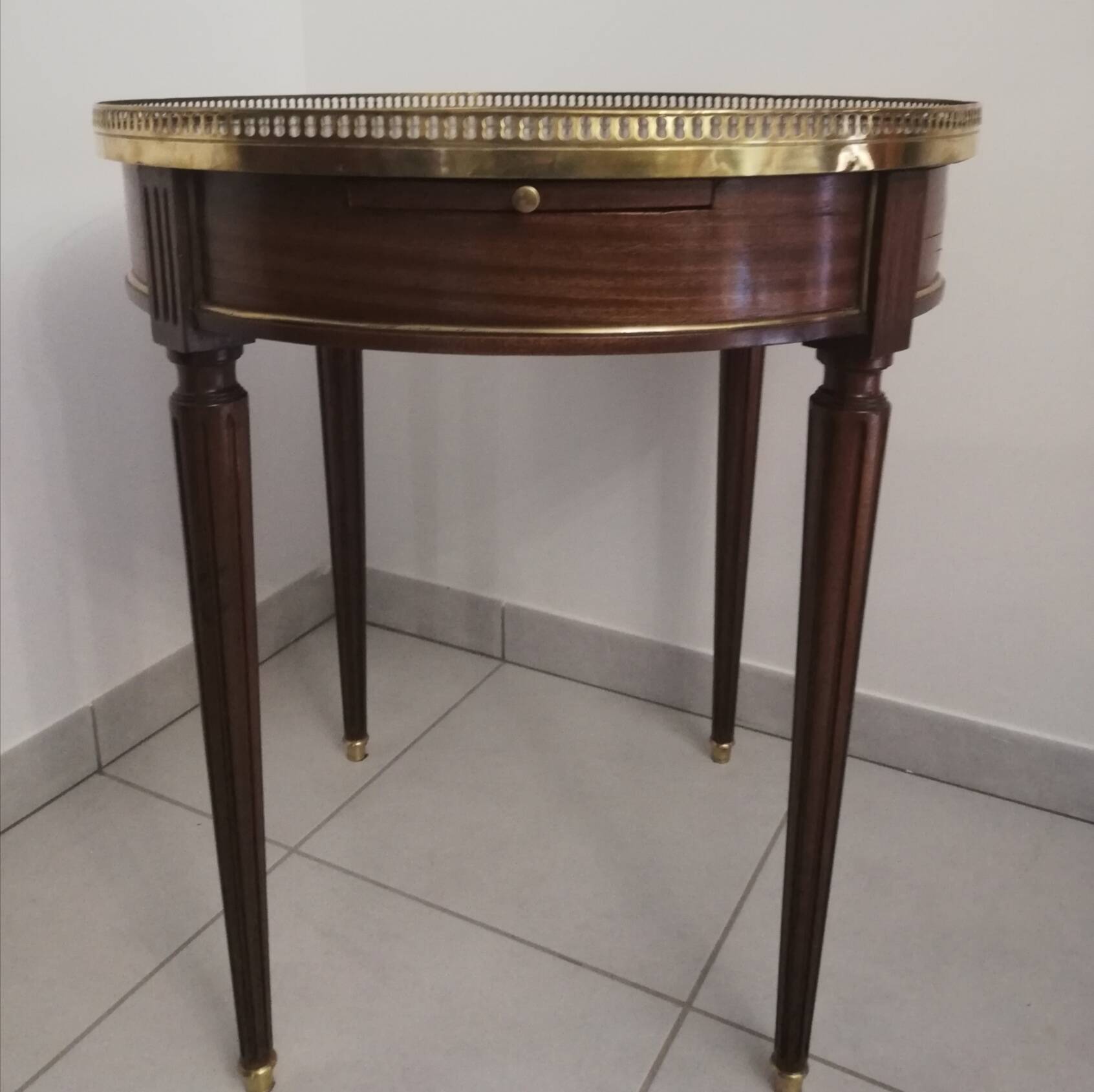 Mahogany hot water bottle table