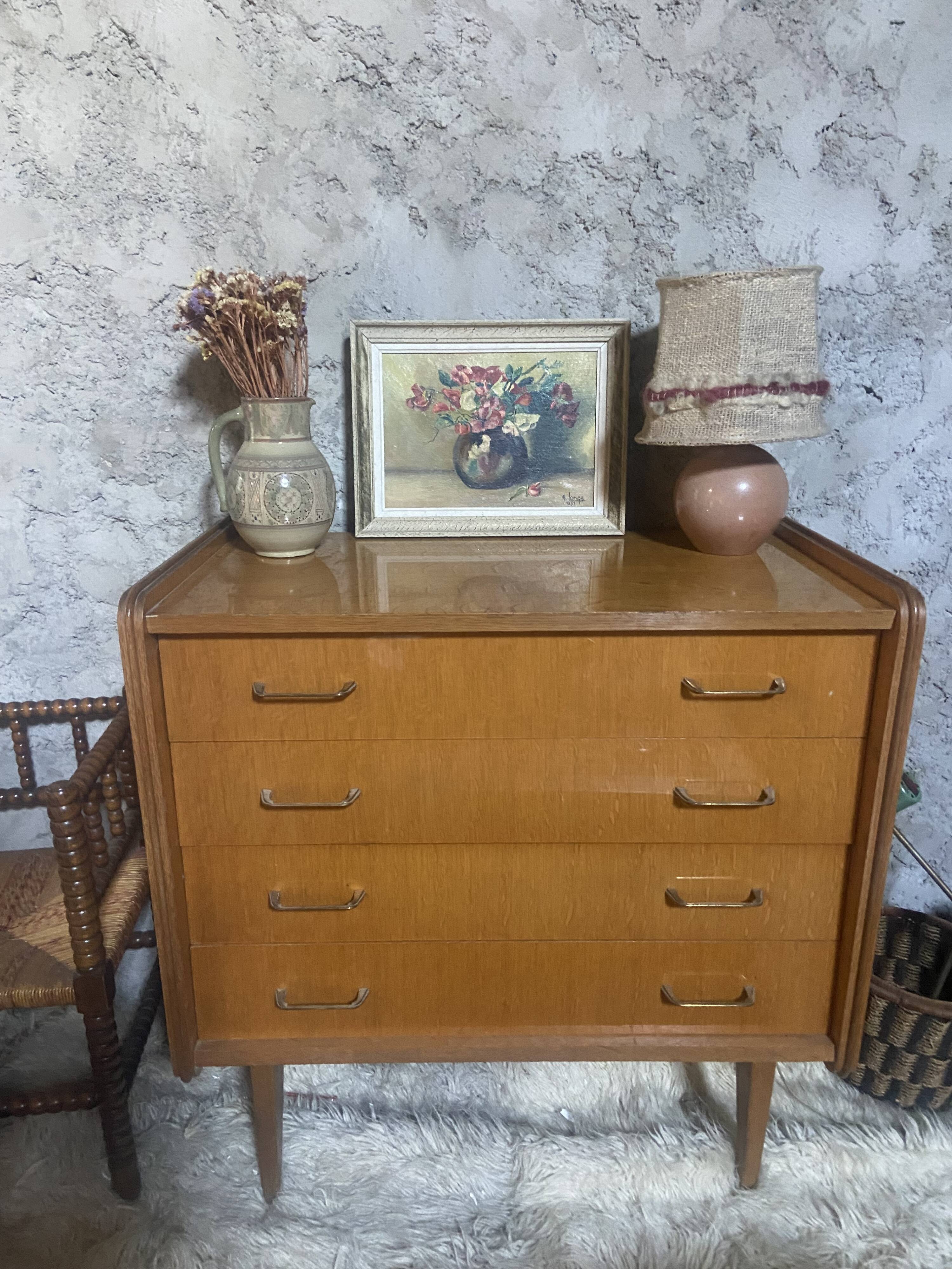 1950s oak chest of drawers