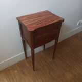Table de chevet replaquée en palissandre