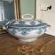 Old tureen or vegetable in Iron Earth Prima de Saint Amand